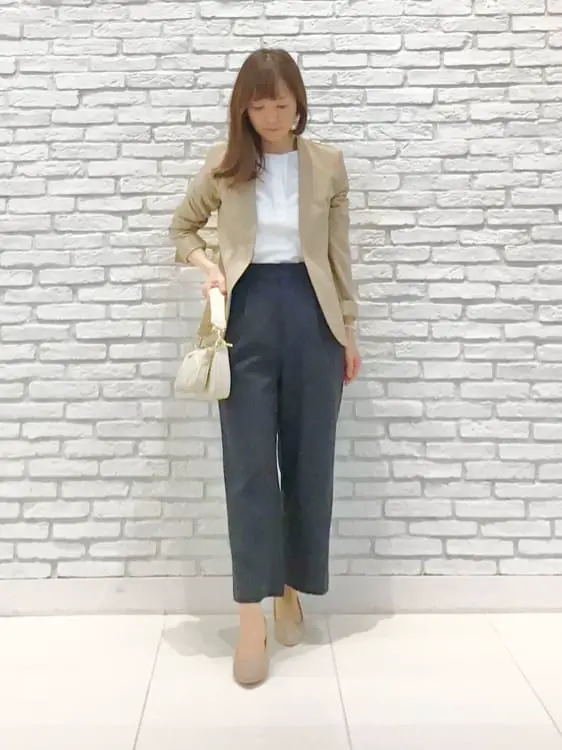  スタッフ コーディネート画像