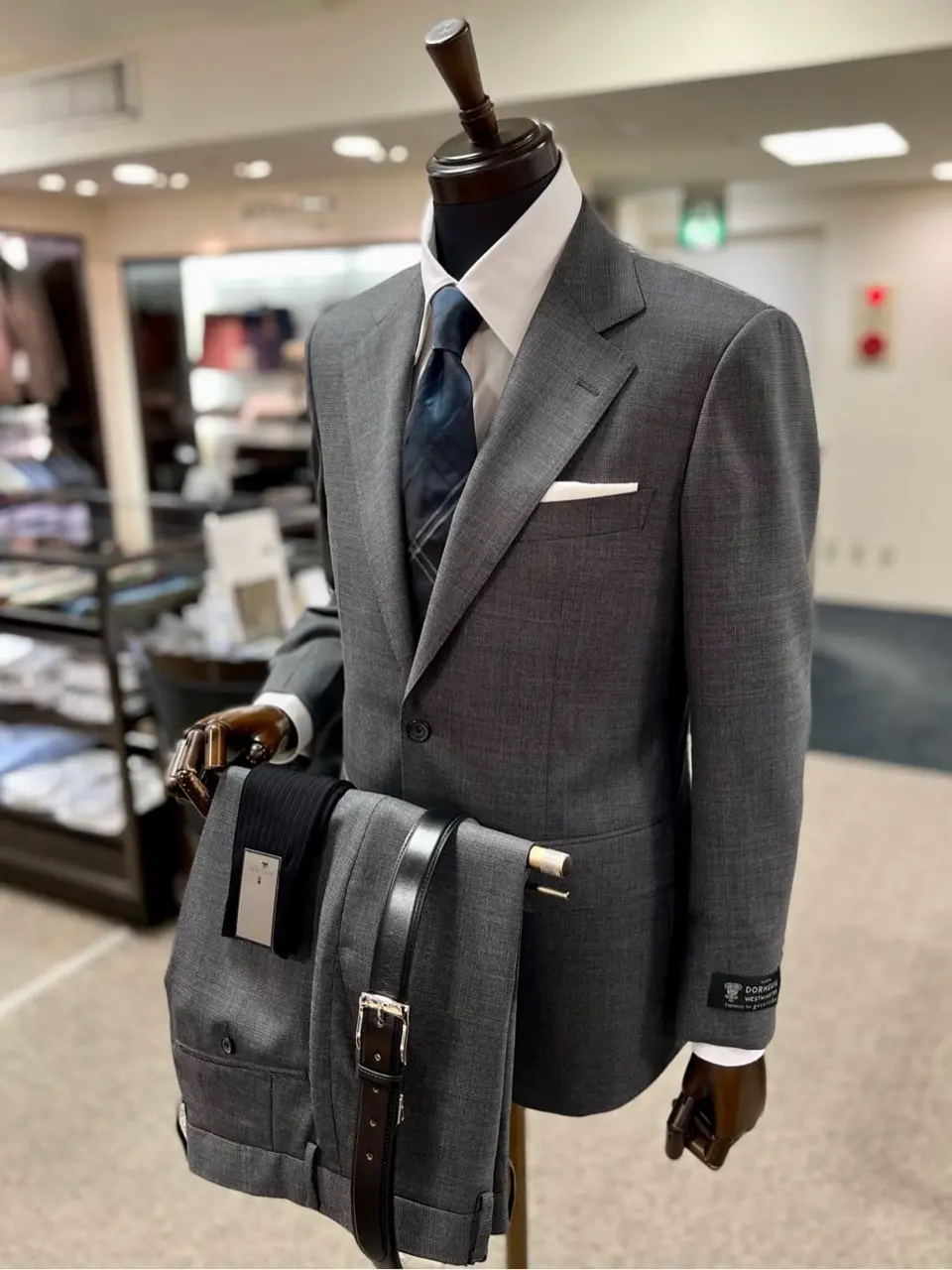 ONWARD CROSSET SELECT 小管 コーディネート画像