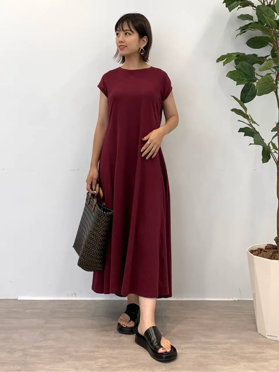  tomo コーディネート画像