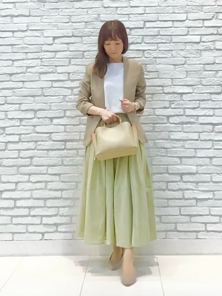  スタッフ コーディネート画像