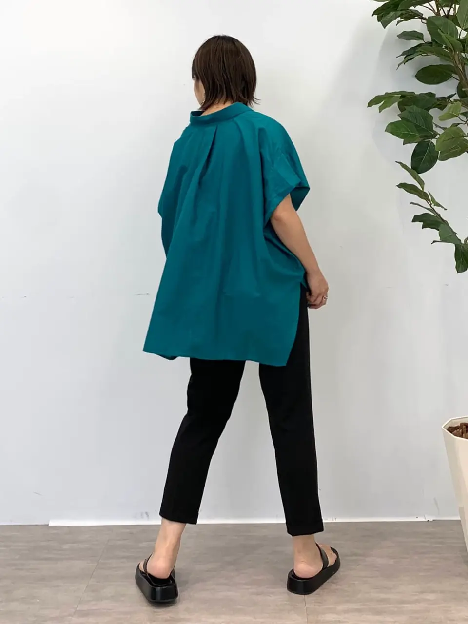 ONWARD CROSSET SELECT tomo コーディネート画像