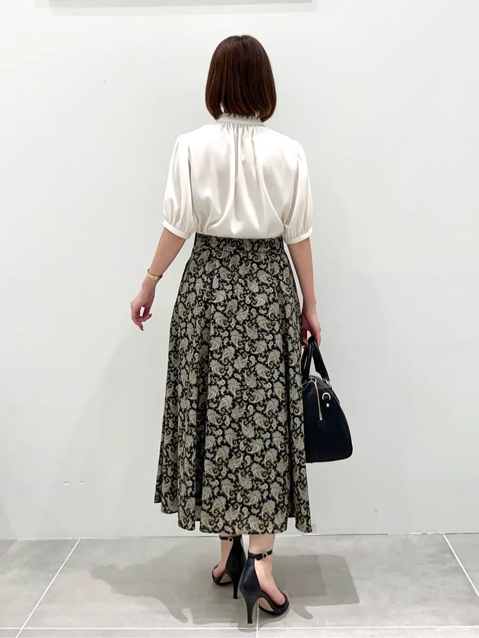 ONWARD CROSSET SELECT 市川 コーディネート画像