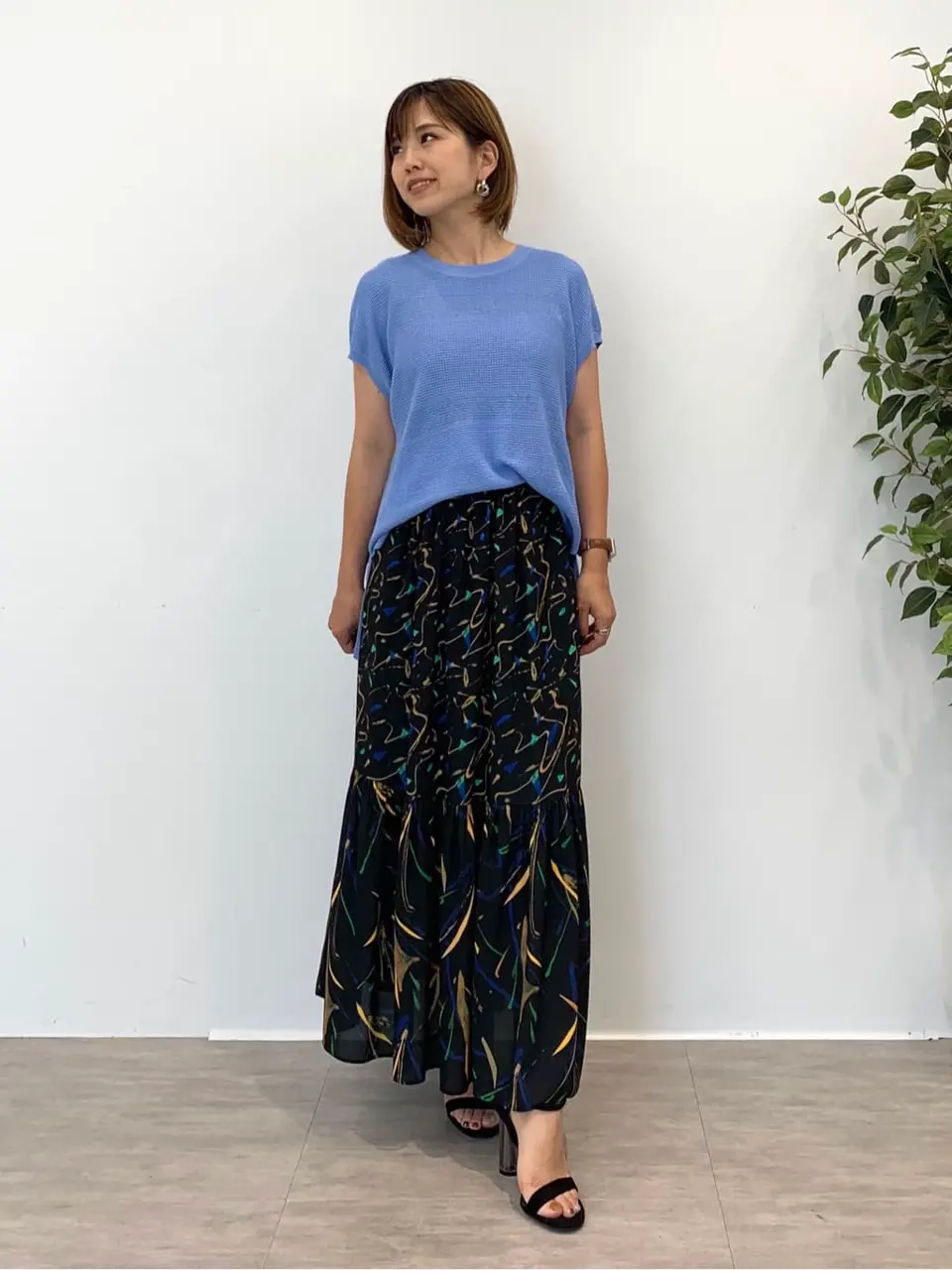  tomo コーディネート画像