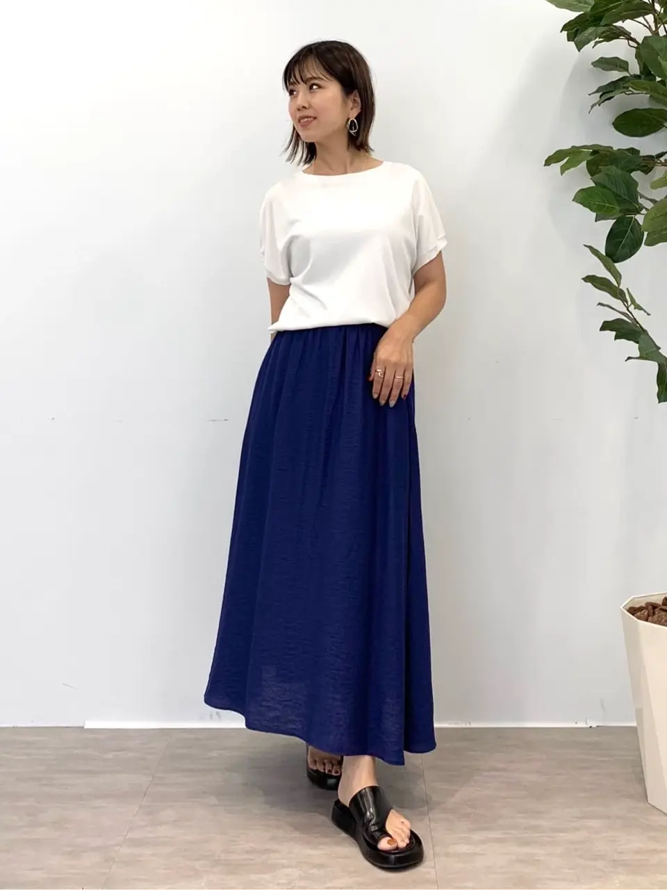  tomo コーディネート画像