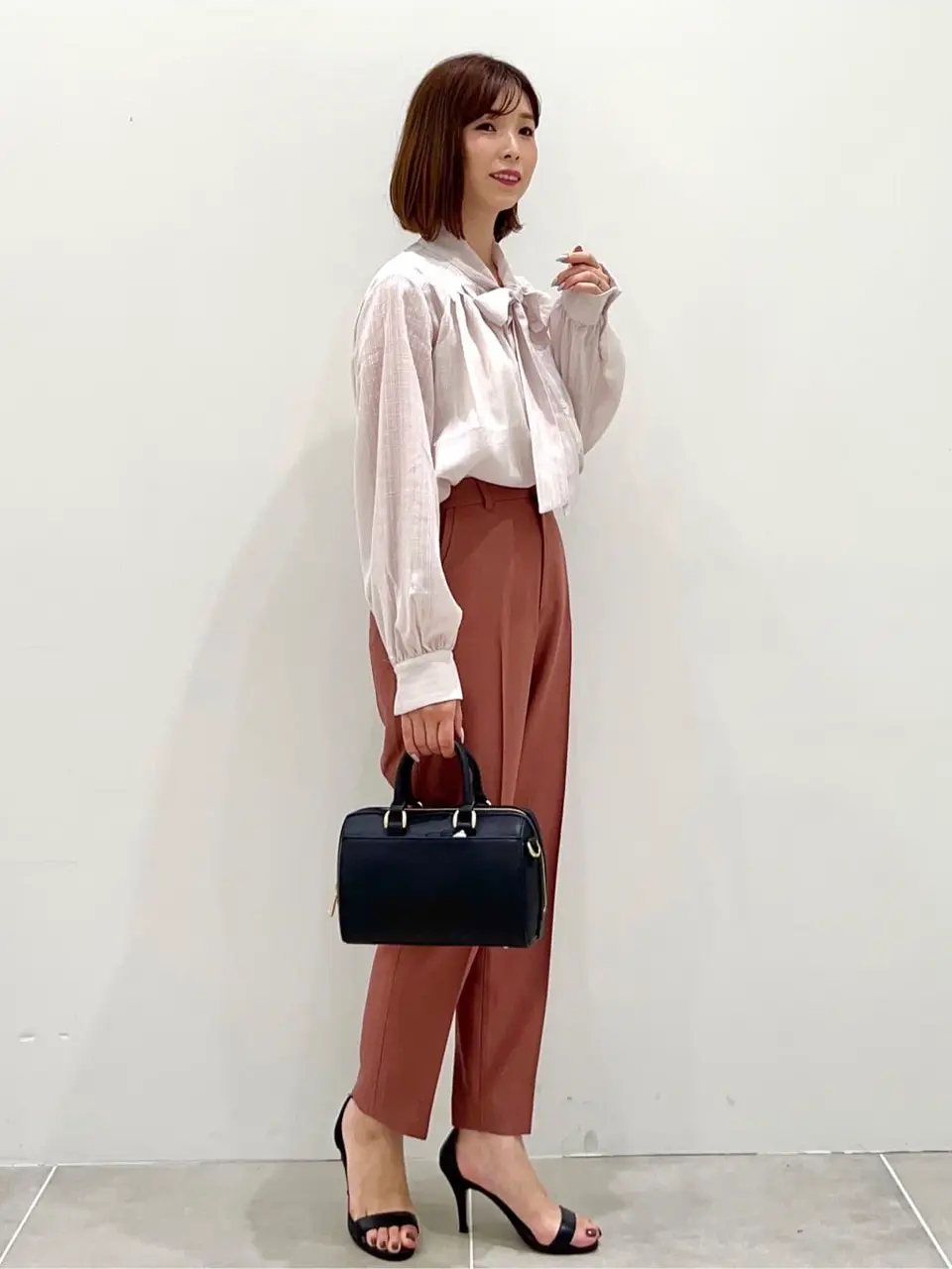 ONWARD CROSSET SELECT 市川 コーディネート画像