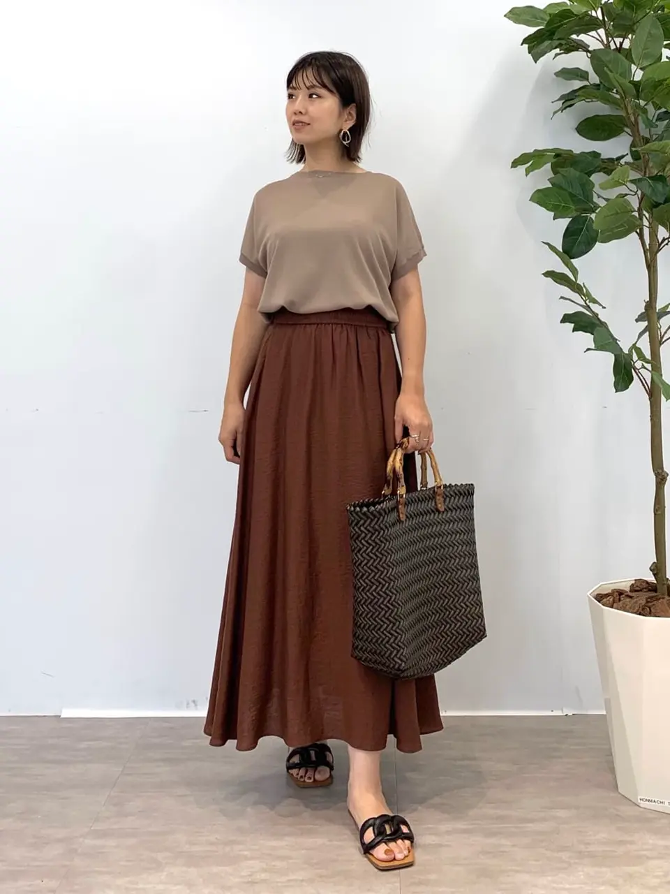 ONWARD CROSSET SELECT tomo コーディネート画像