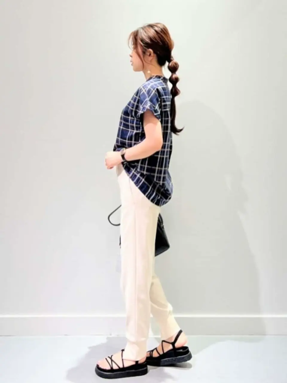 ONWARD CROSSET SELECT 榎本 コーディネート画像