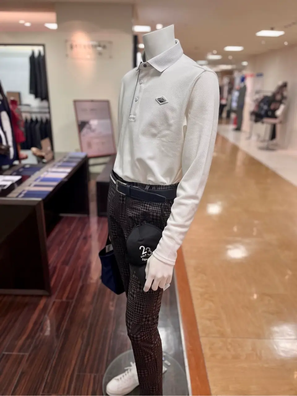 ONWARD CROSSET SELECT 小管 コーディネート画像