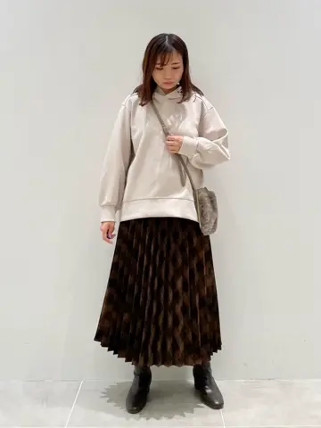 ONWARD CROSSET SELECT 金林 コーディネート画像