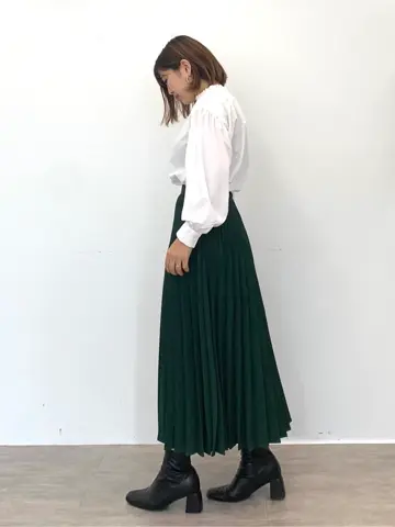 ONWARD CROSSET SELECT tomo コーディネート画像