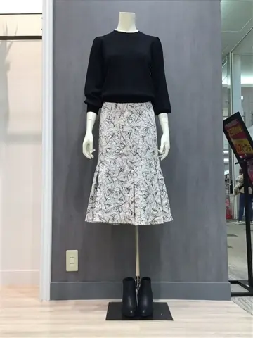 ONWARD CROSSET SELECT 布川 コーディネート画像