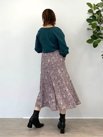 ONWARD CROSSET SELECT tomo コーディネート画像