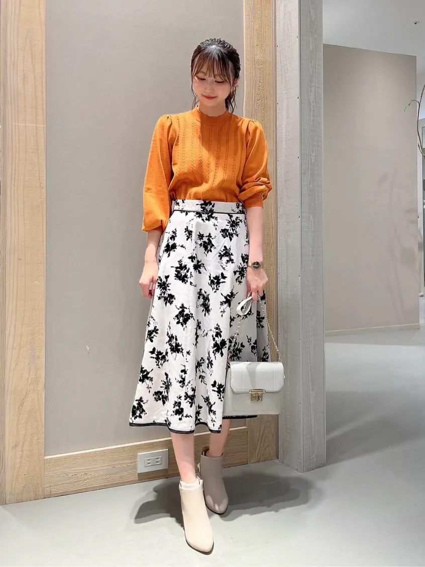  スタッフ コーディネート画像