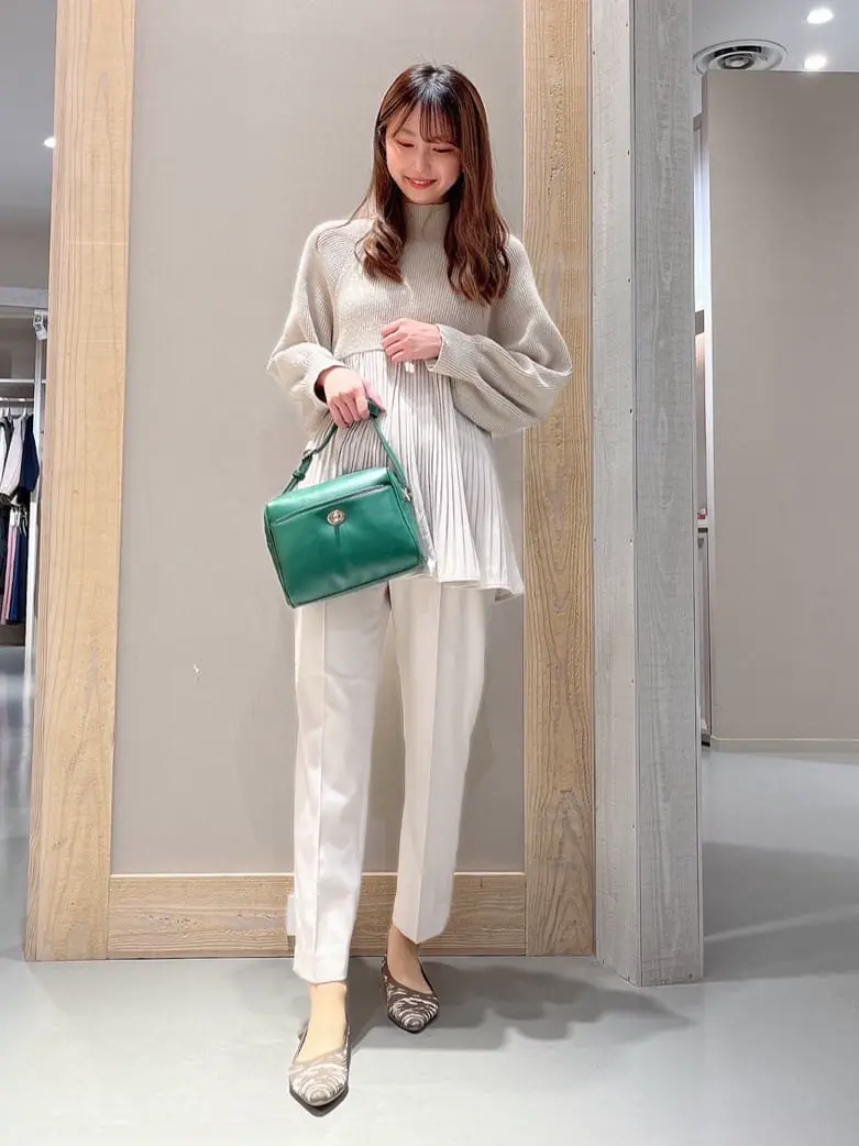  スタッフ コーディネート画像