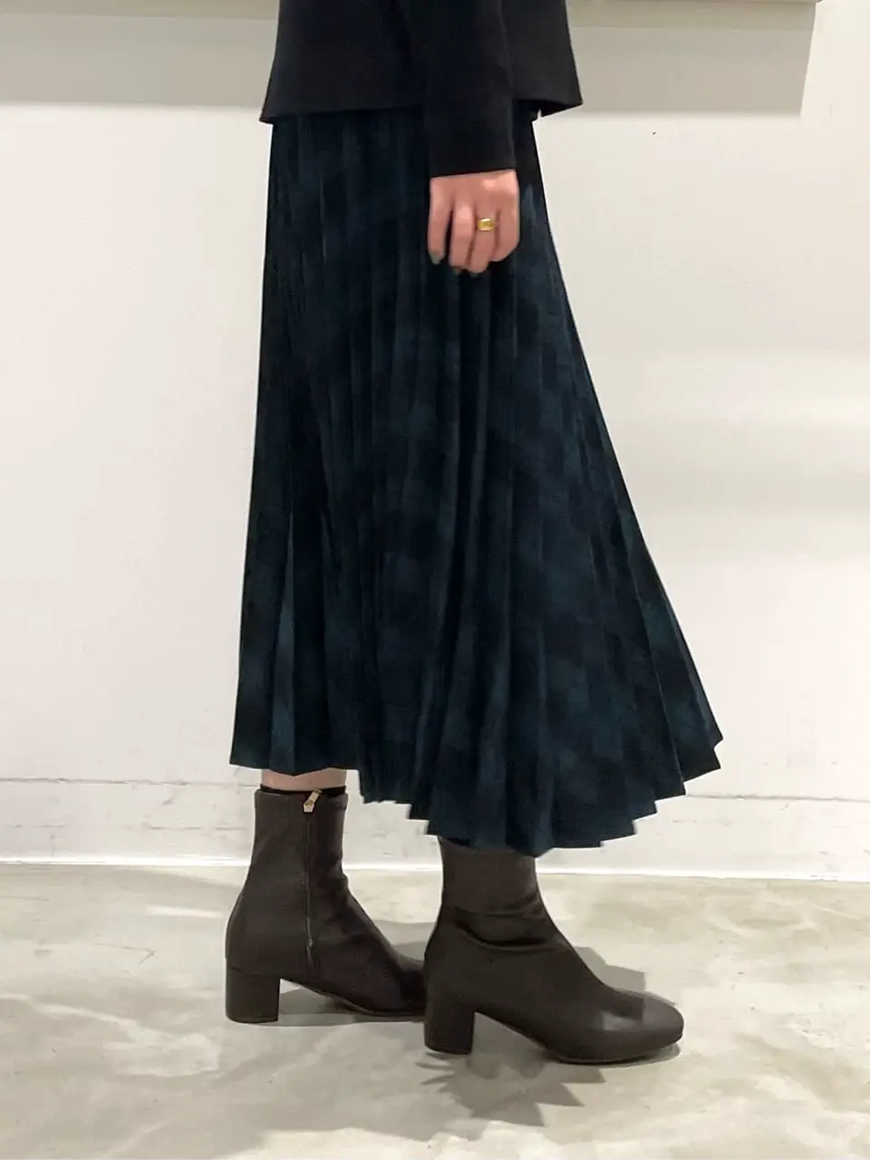 ONWARD CROSSET SELECT 樋熊 コーディネート画像