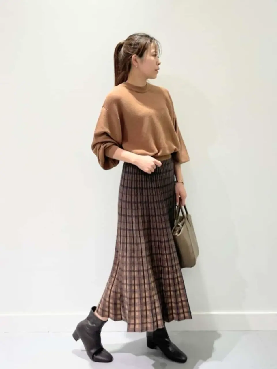 ONWARD CROSSET SELECT 榎本 コーディネート画像