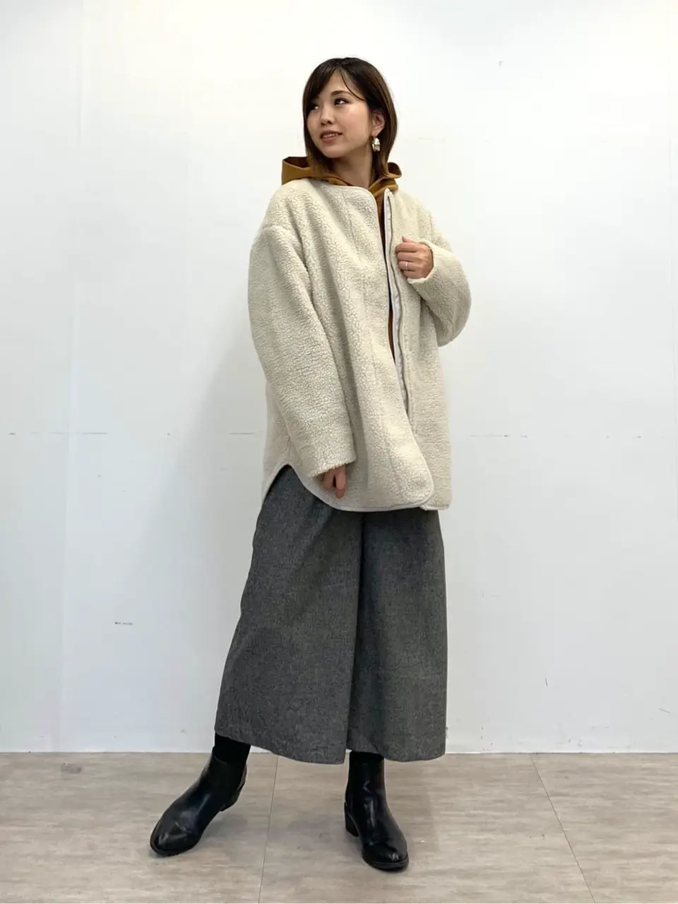  tomo コーディネート画像