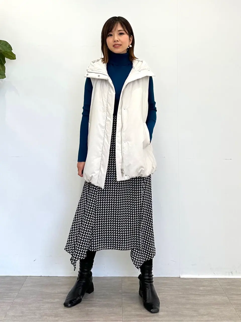  tomo コーディネート画像