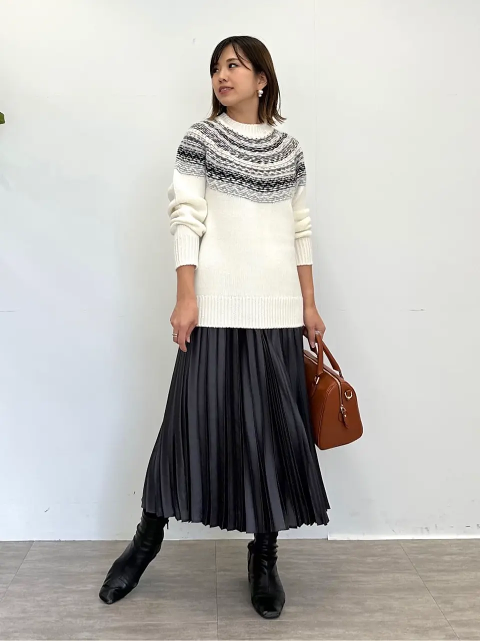  tomo コーディネート画像