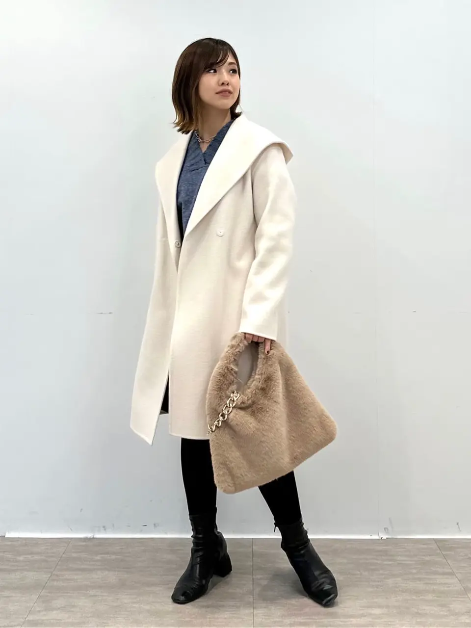  tomo コーディネート画像