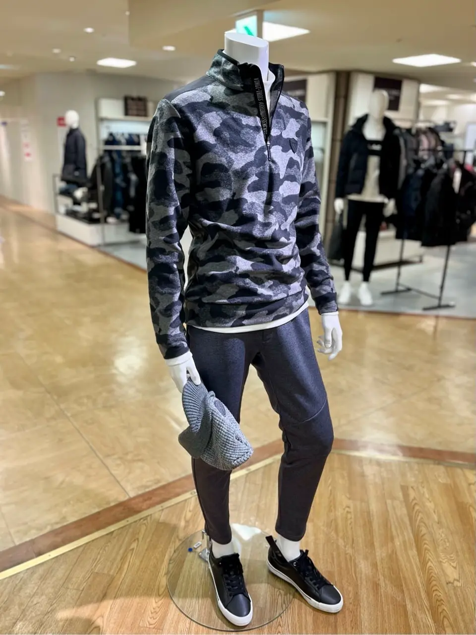 ONWARD CROSSET SELECT 小管 コーディネート画像