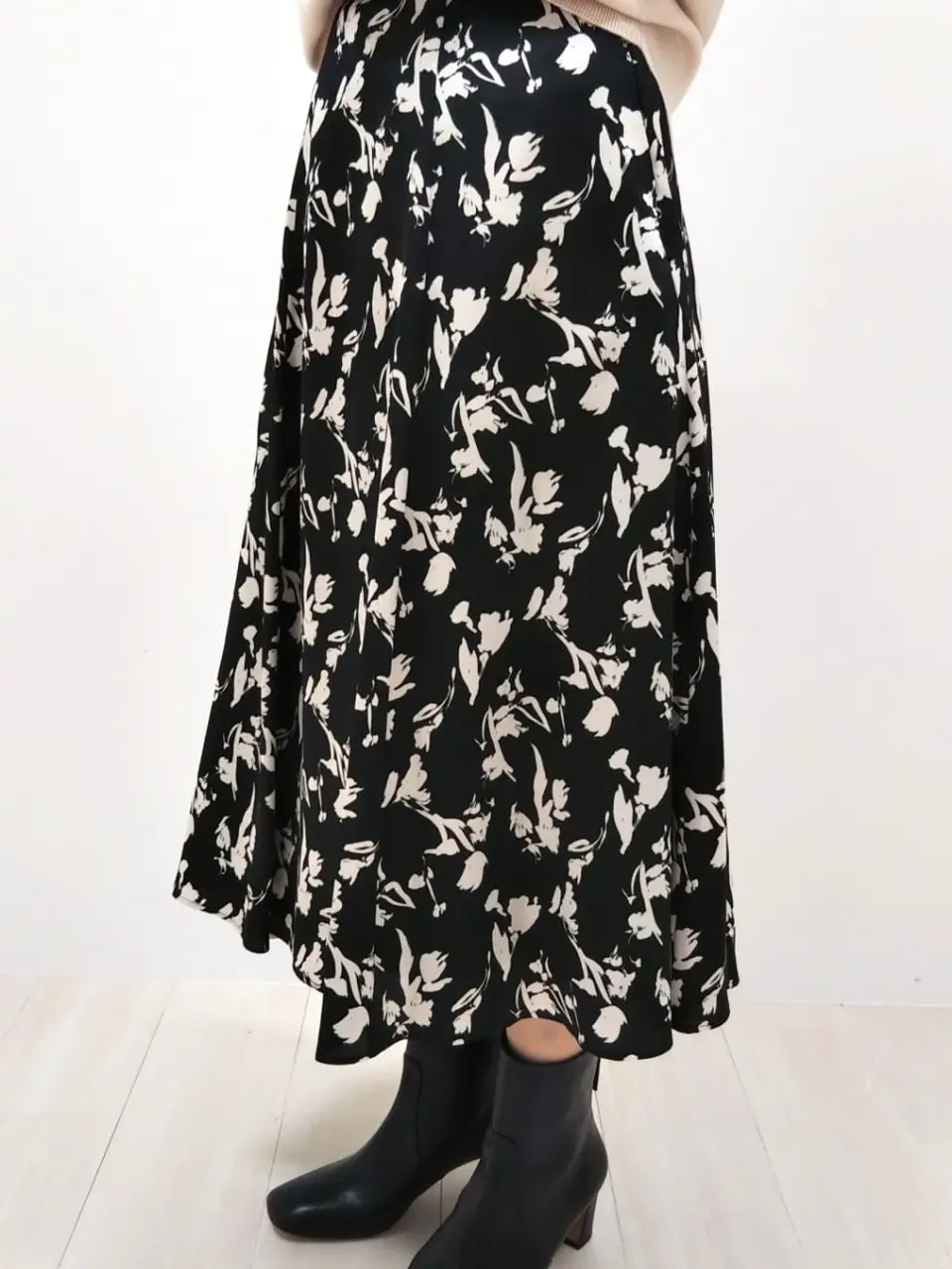 ONWARD CROSSET SELECT 岩下 コーディネート画像