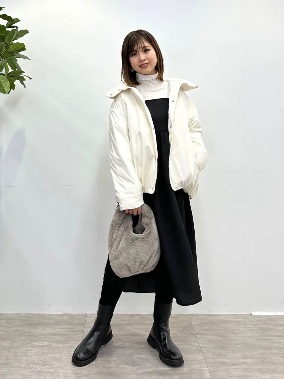  tomo コーディネート画像