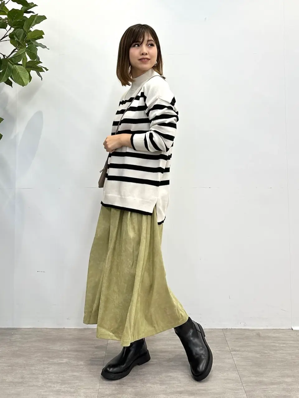  tomo コーディネート画像