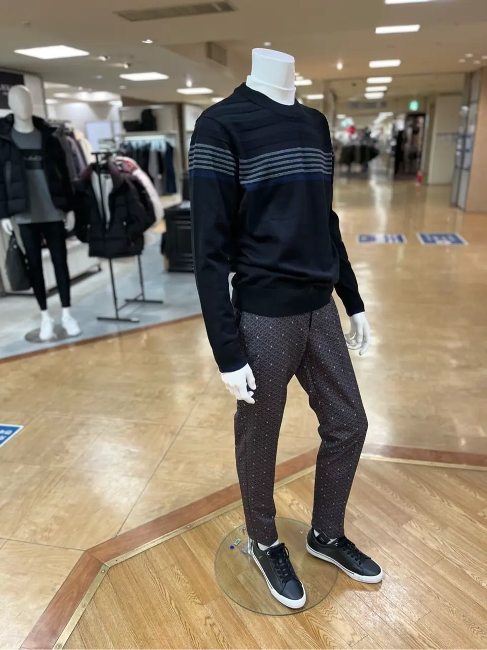 ONWARD CROSSET SELECT 小管 コーディネート画像