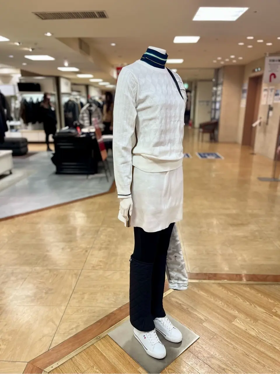 ONWARD CROSSET SELECT 小管 コーディネート画像