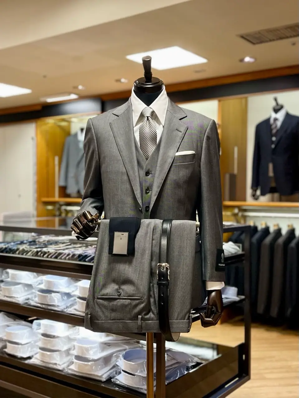 ONWARD CROSSET SELECT 小管 コーディネート画像