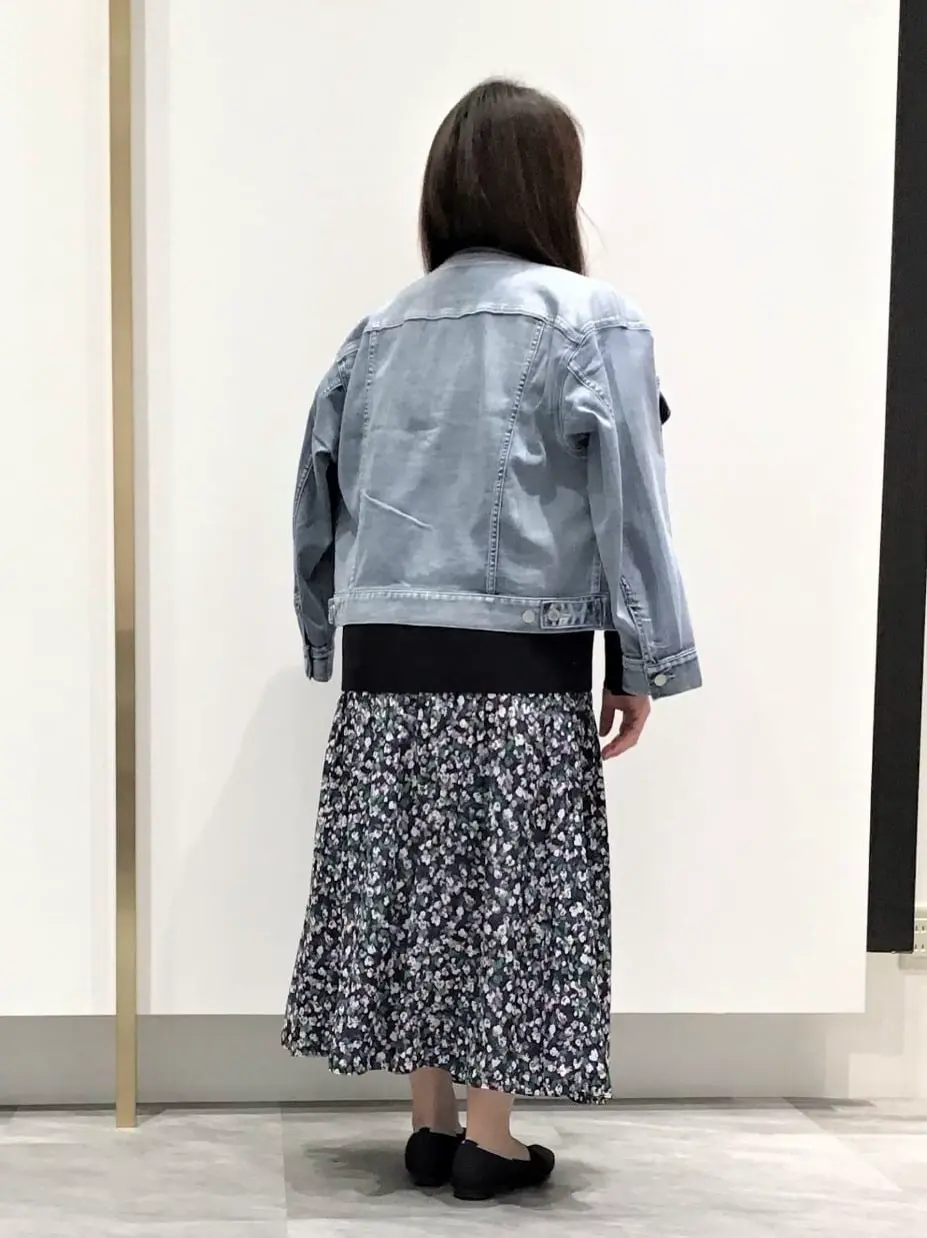 ONWARD CROSSET SELECT 鈴木 コーディネート画像