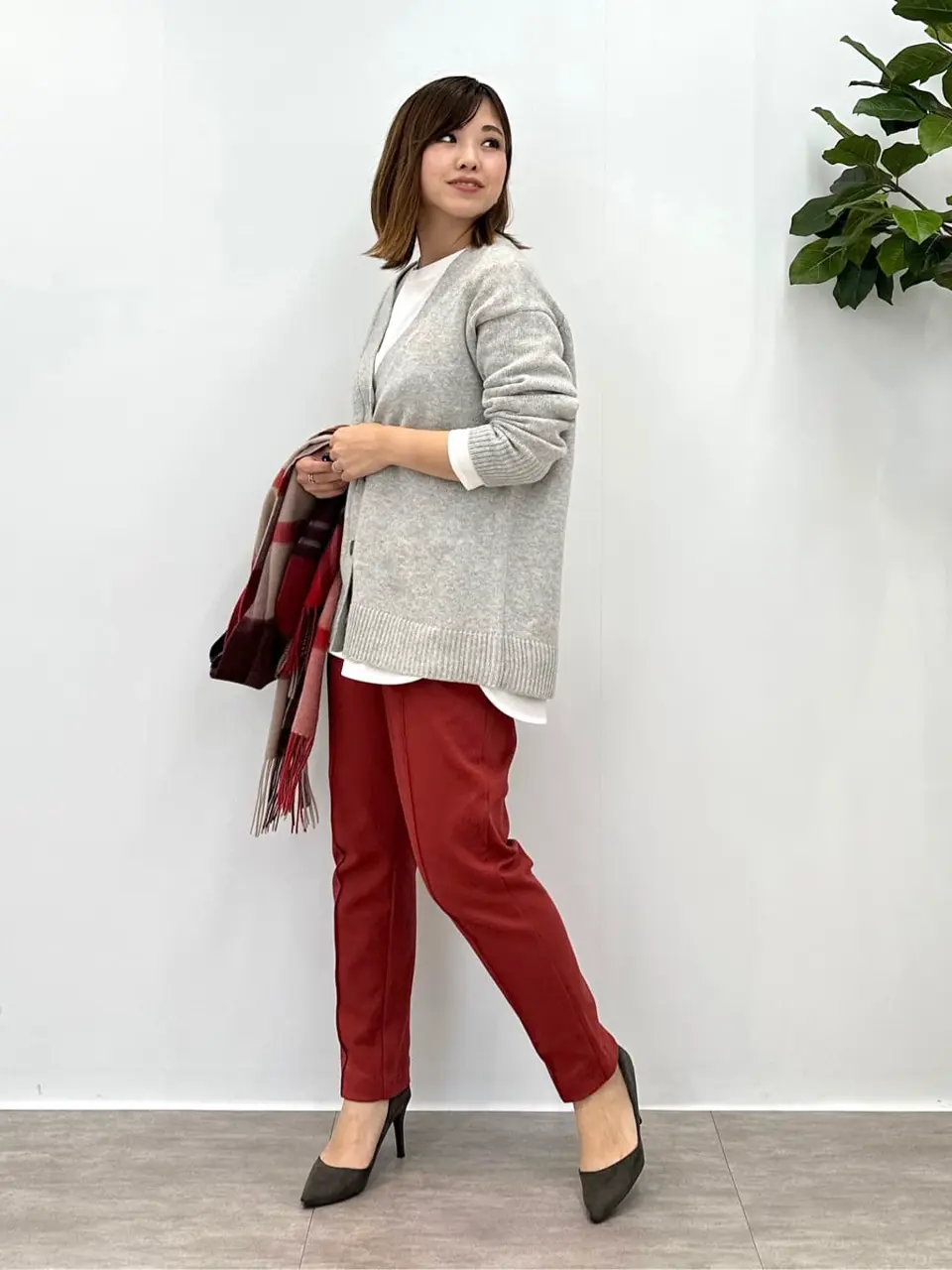  tomo コーディネート画像