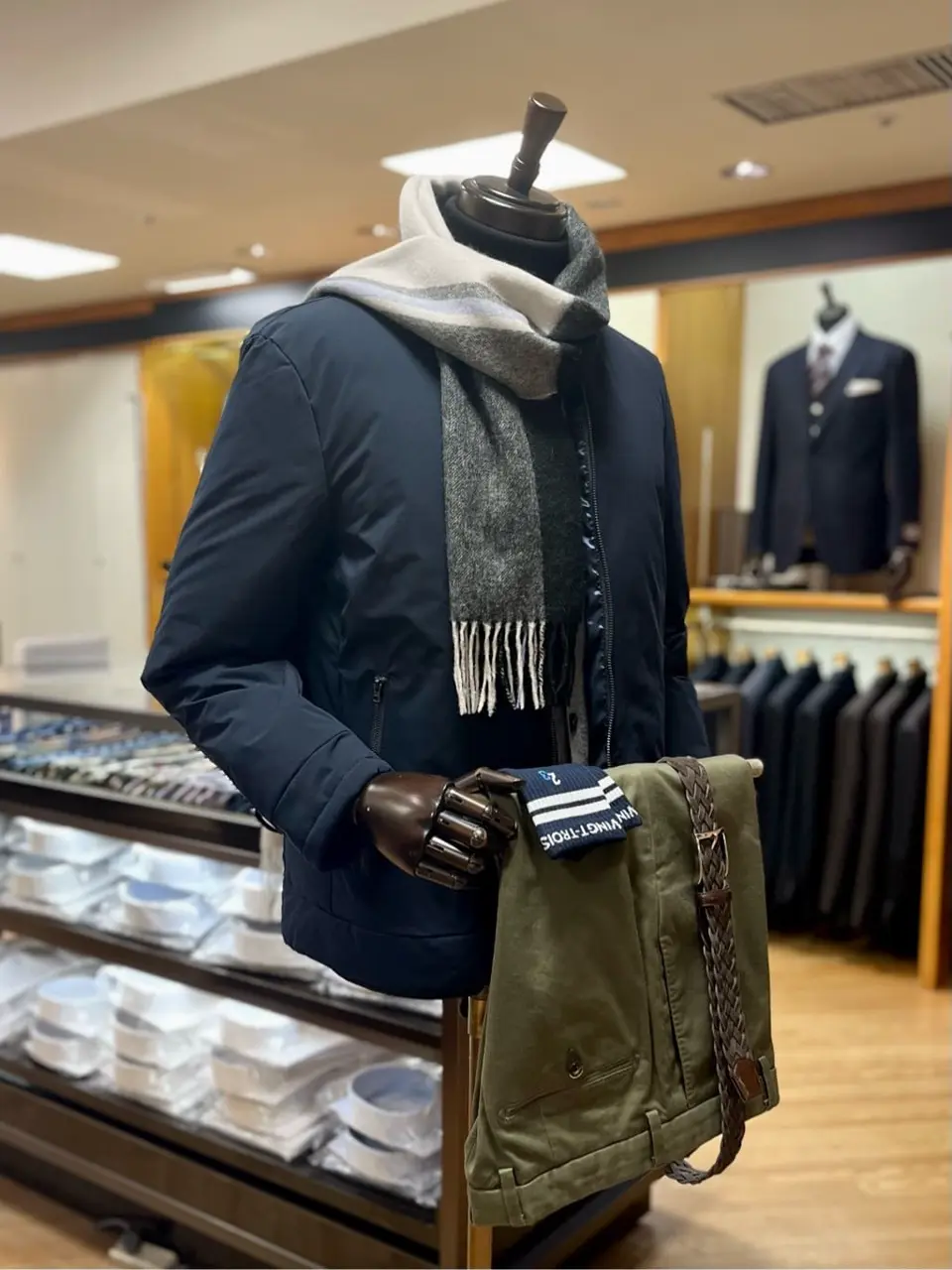 ONWARD CROSSET SELECT 小管 コーディネート画像