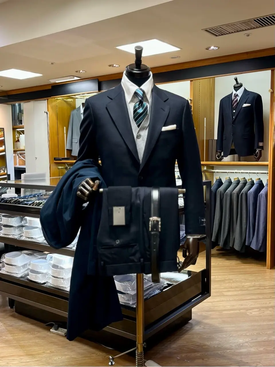 ONWARD CROSSET SELECT 小管 コーディネート画像