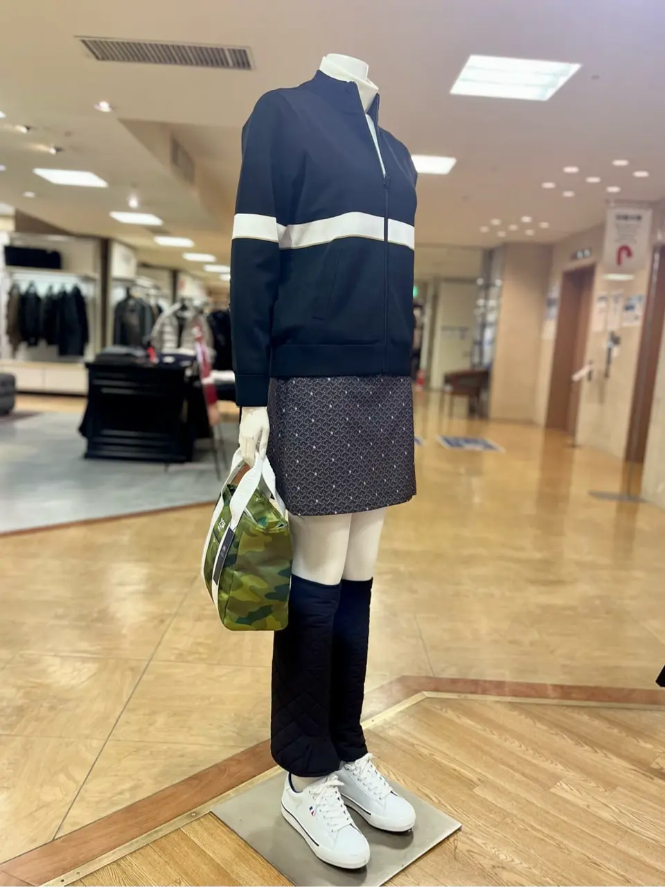 ONWARD CROSSET SELECT 小管 コーディネート画像