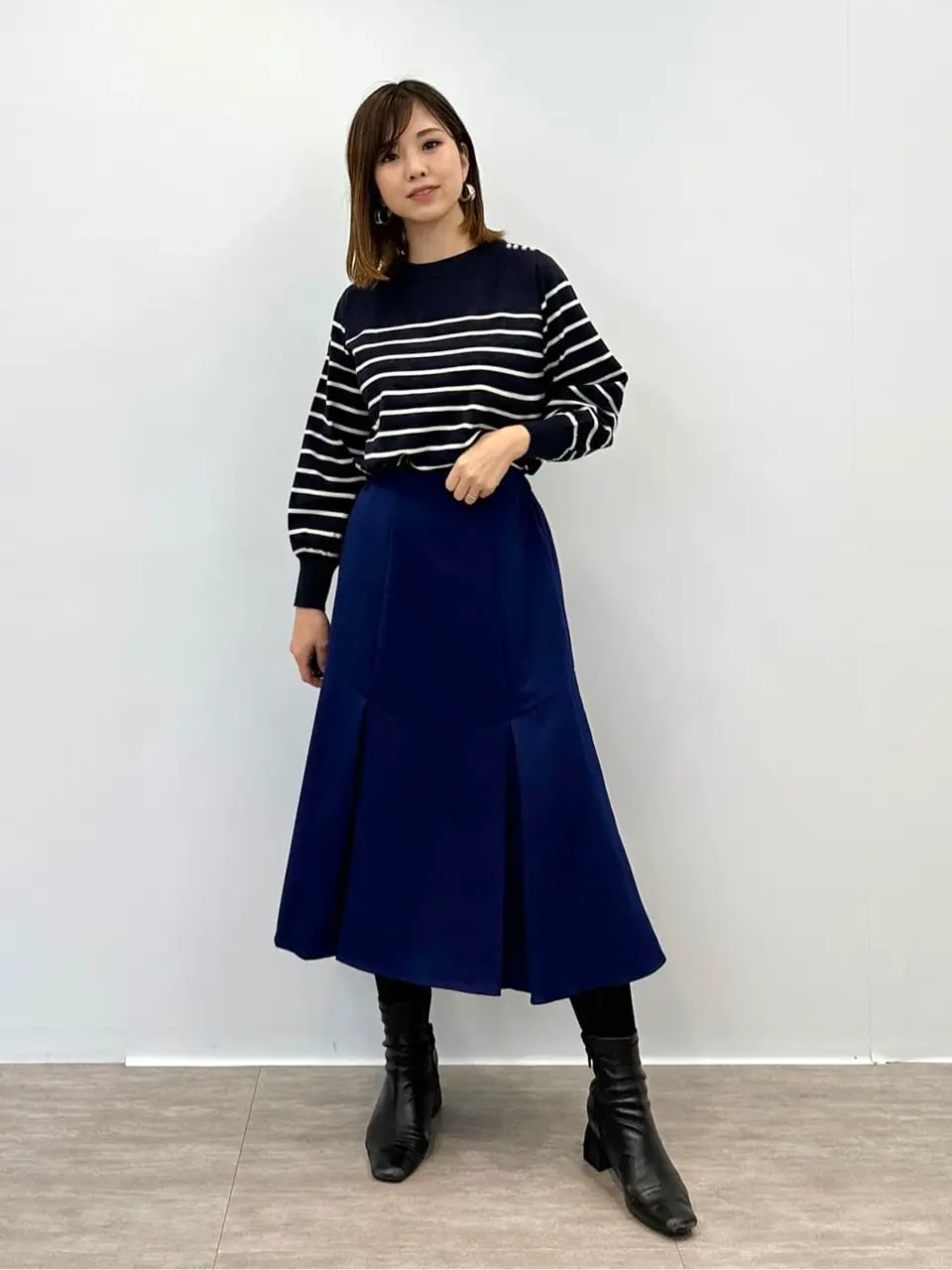  tomo コーディネート画像