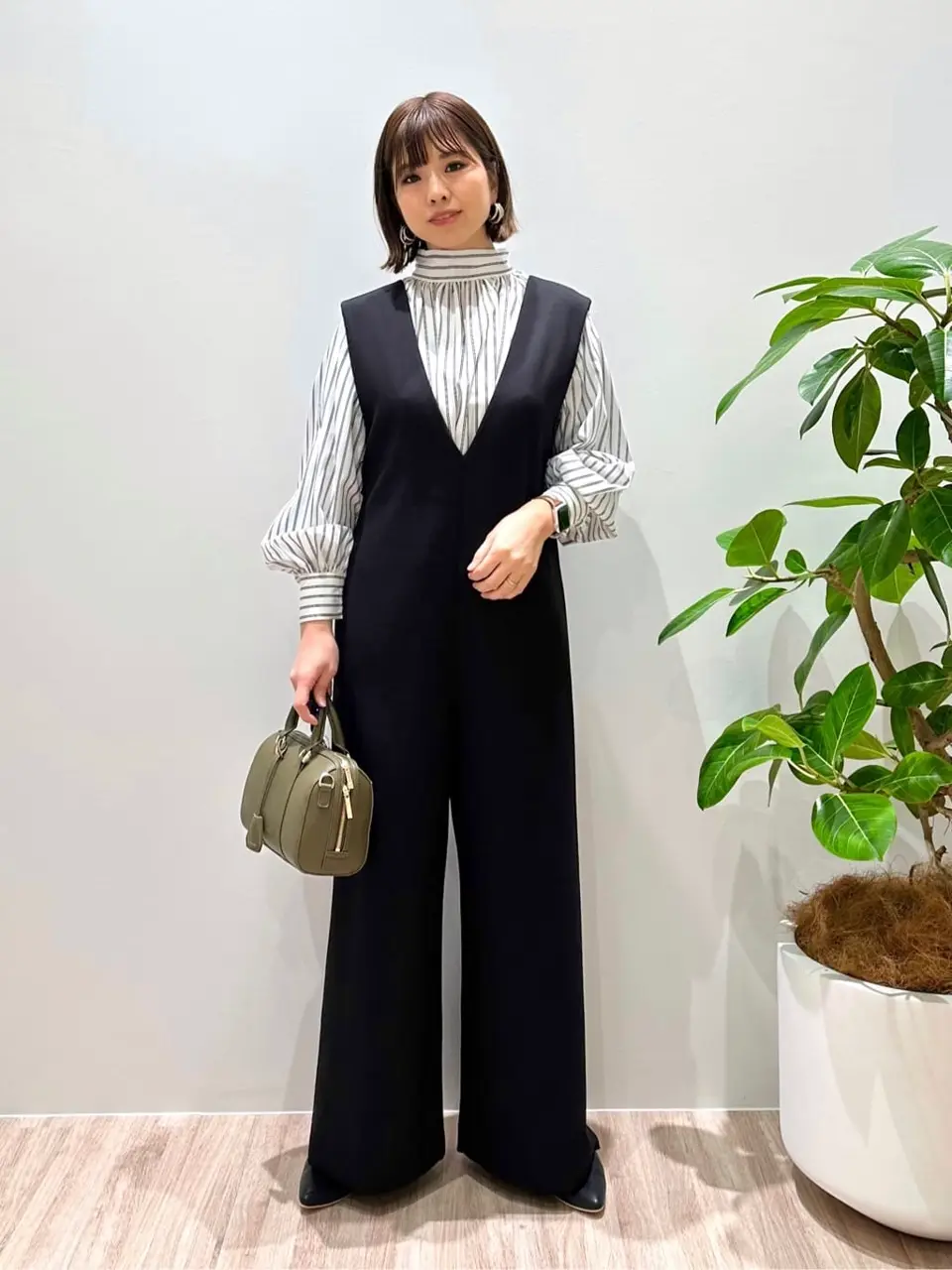  tomo コーディネート画像