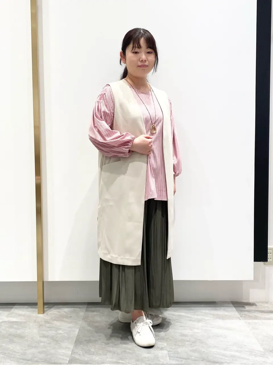 ONWARD CROSSET SELECT 草間 コーディネート画像