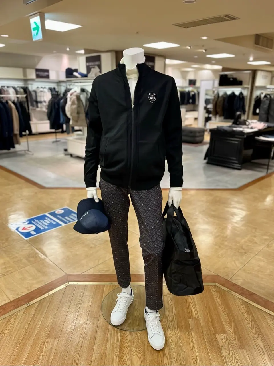 ONWARD CROSSET SELECT 小管 コーディネート画像