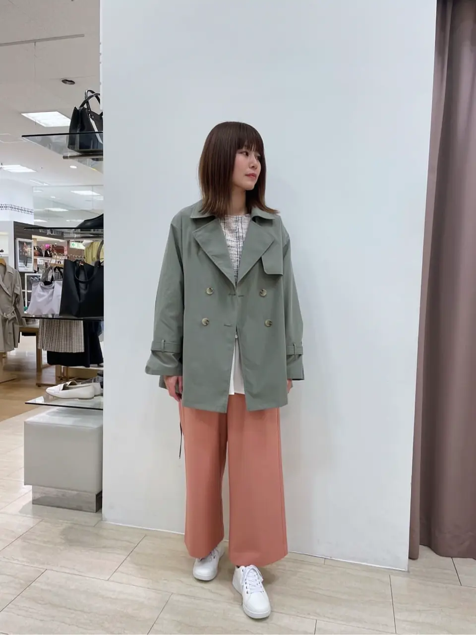  スタッフ コーディネート画像