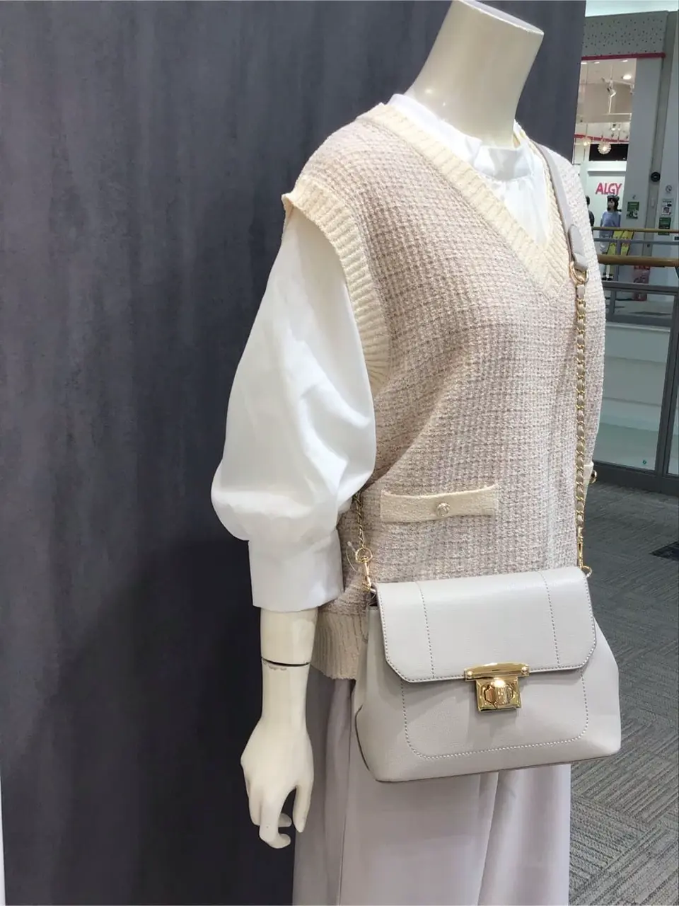 ONWARD CROSSET SELECT 布川 コーディネート画像