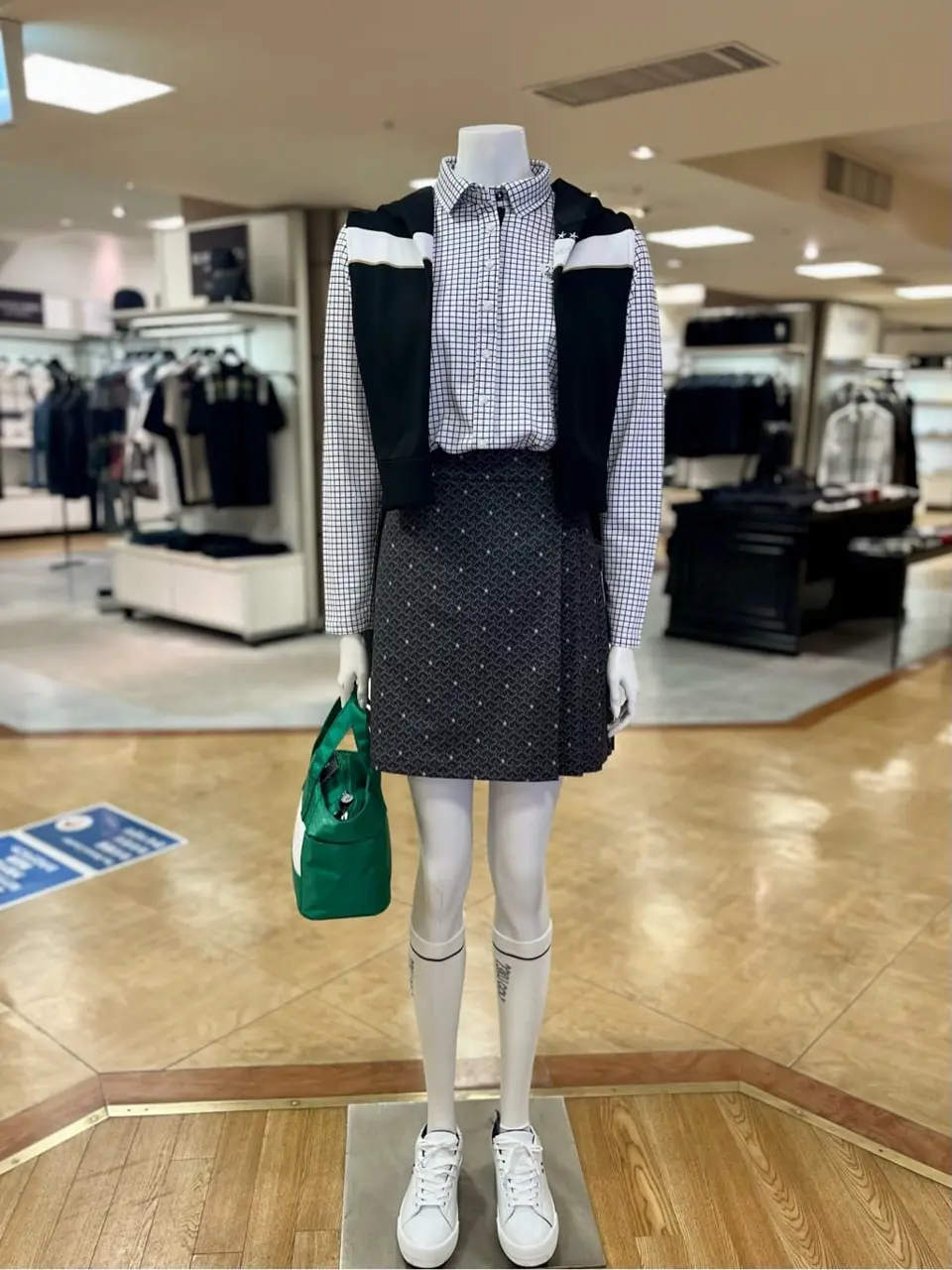 ONWARD CROSSET SELECT 小管 コーディネート画像