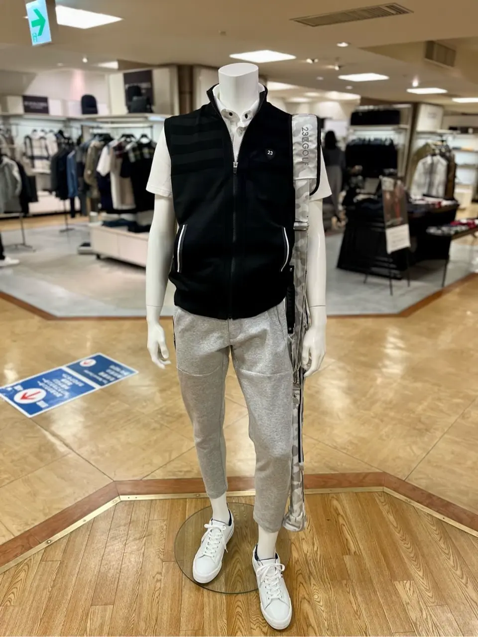 ONWARD CROSSET SELECT 小管 コーディネート画像