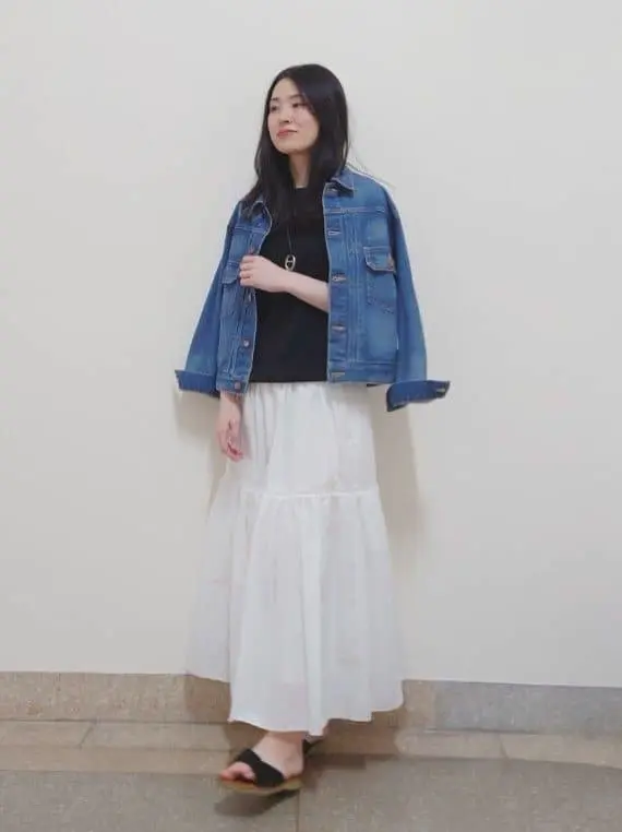  最上 コーディネート画像