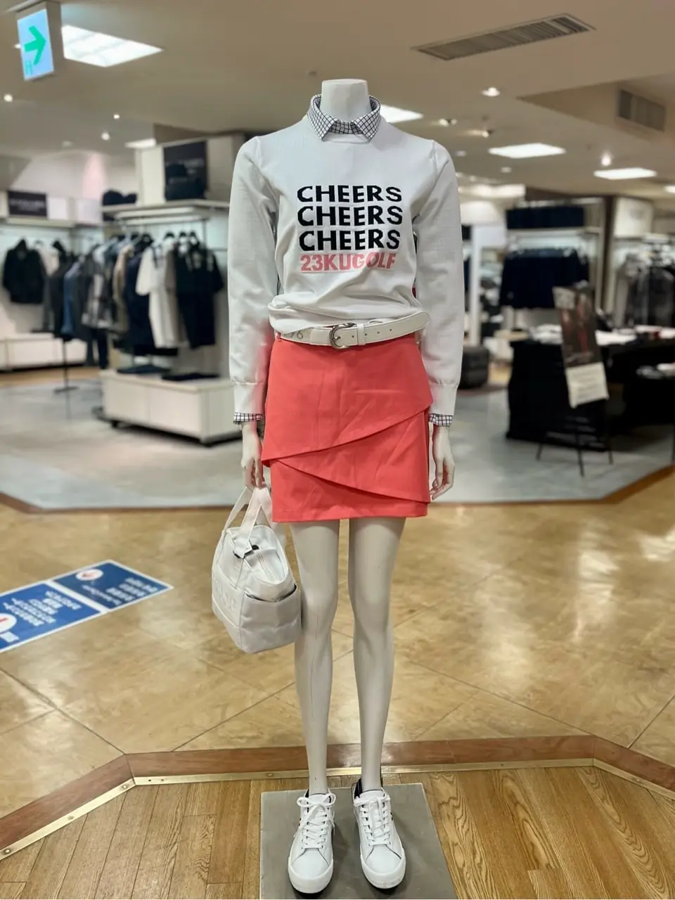 ONWARD CROSSET SELECT 小管 コーディネート画像