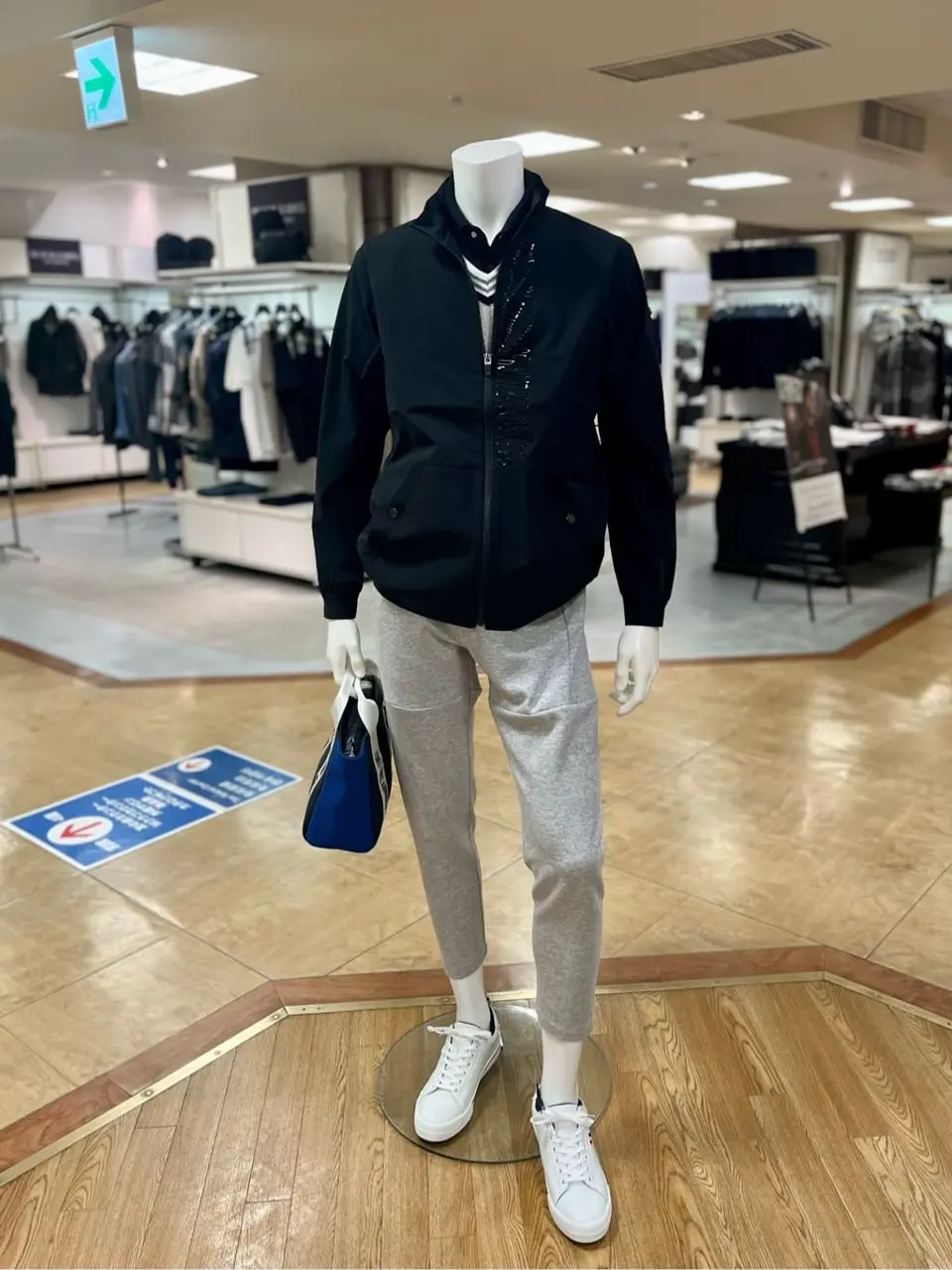 ONWARD CROSSET SELECT 小管 コーディネート画像