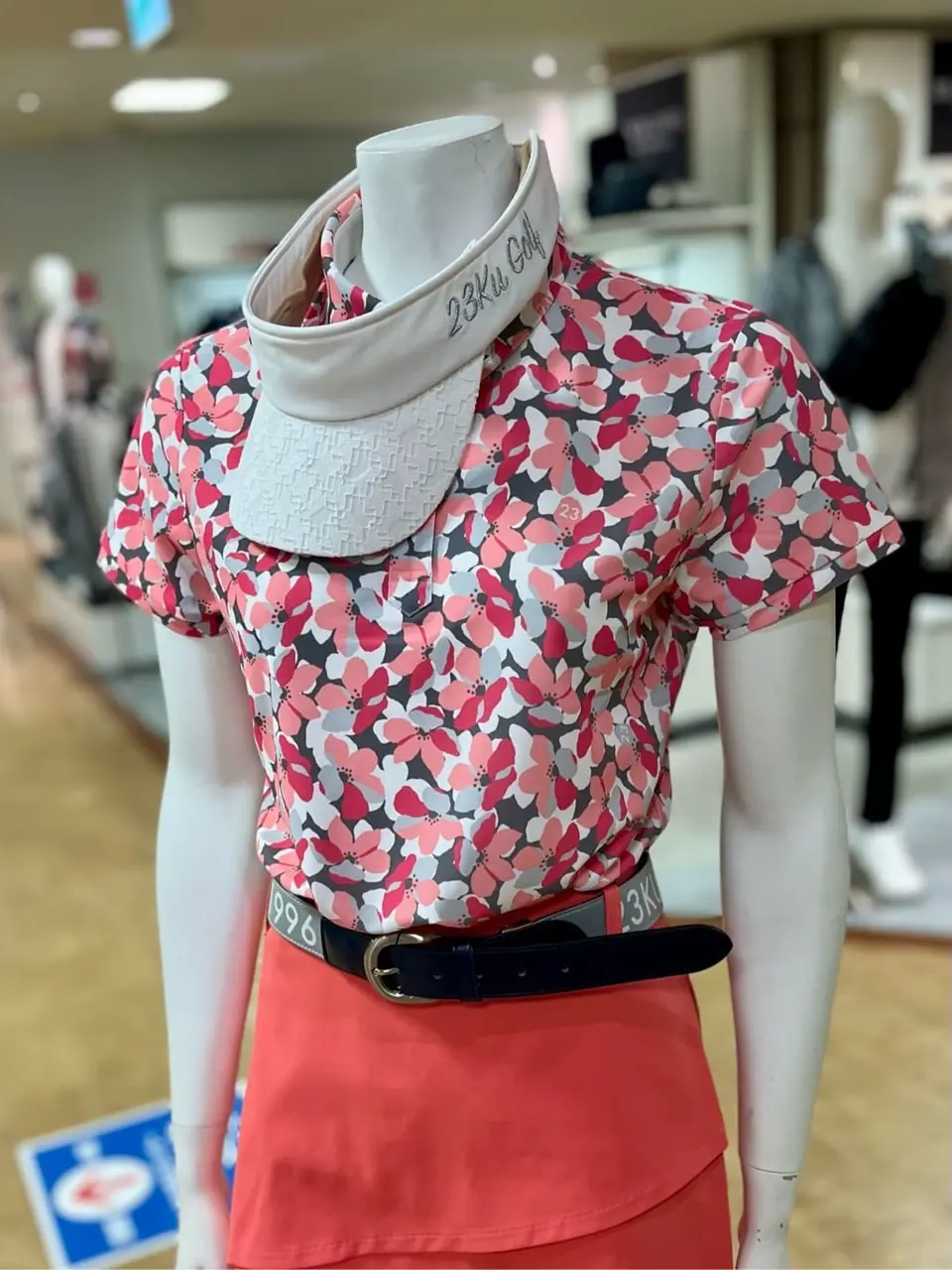 ONWARD CROSSET SELECT 小管 コーディネート画像