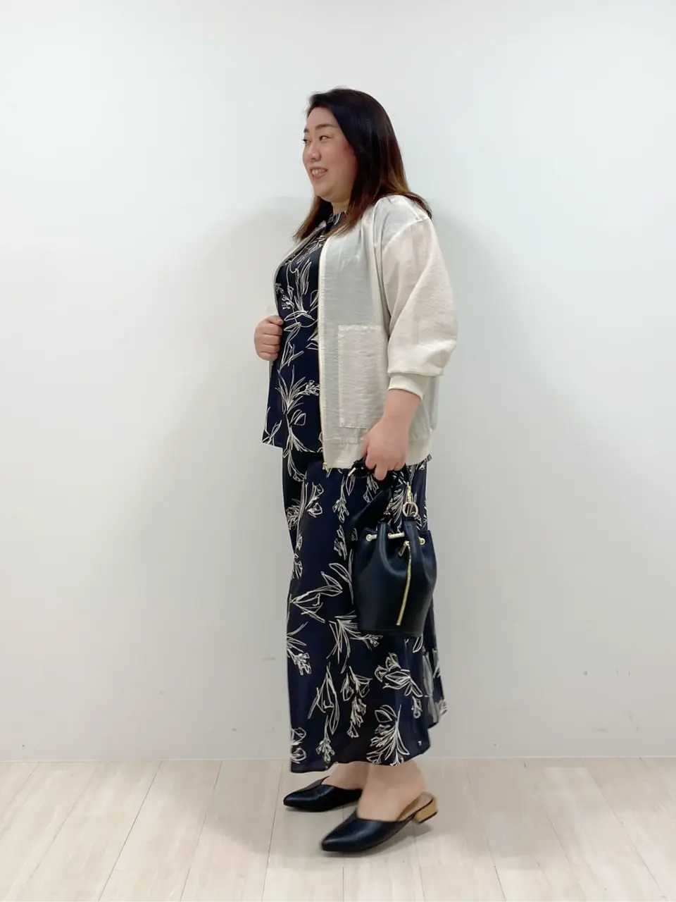 ONWARD CROSSET SELECT 石山 コーディネート画像