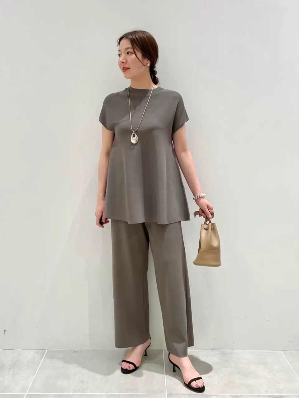 ONWARD CROSSET SELECT 水谷 コーディネート画像